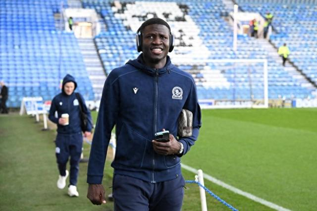 申花28岁新王牌外援来了!合同细节曝光,将挤走阿苏埃or米内罗?|上海申花|鲁迪·盖伊|锋线|拉唐|上海申花足球俱乐部_新浪体育_新浪新闻