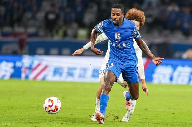 申花28岁新王牌外援来了!合同细节曝光,将挤走阿苏埃or米内罗?|上海申花|鲁迪·盖伊|锋线|拉唐|上海申花足球俱乐部_新浪体育_新浪新闻