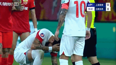 半场：海港1-1云南，莱昂纳多、奥斯卡建功，加布里埃尔丢点