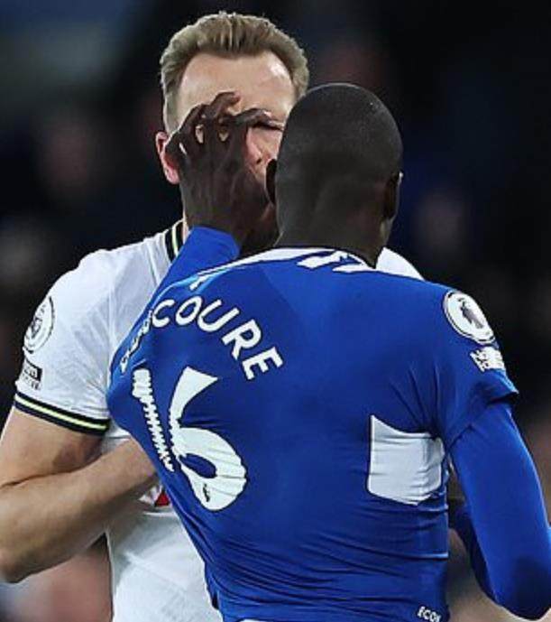 1680573030692087027.jpg 九游体育官网-换了主帅不换灵魂,热刺接力让四,孔蒂骂对了?